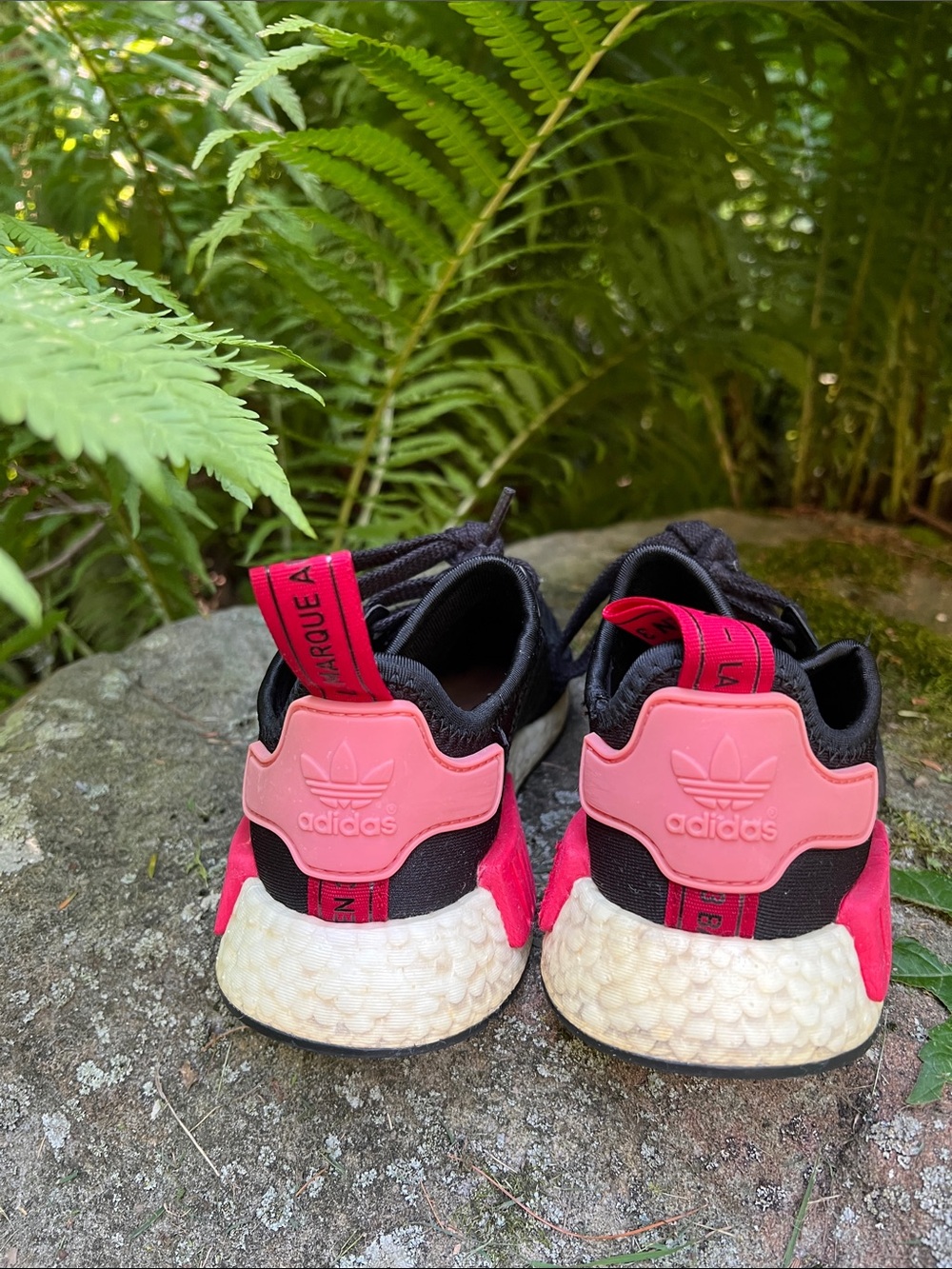 Adidas NMD R1 Sneaker